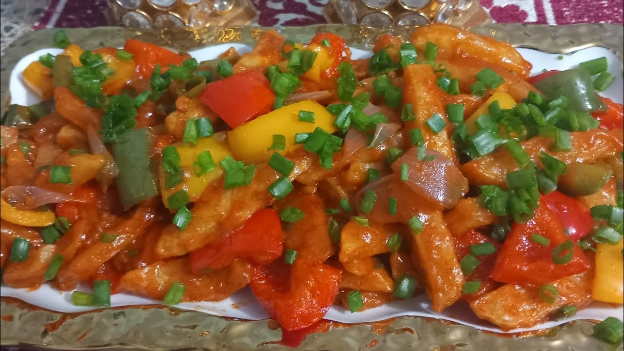 Crispy Chilli Potato Recipe||How to make Street Style Chilli Potato at home