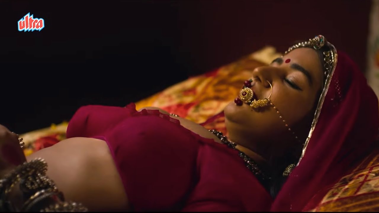Main To Tanduri Murgi Tayyaar - Shikha Malhotra - Kaanchi movie romantic scene 1 - Sanjay Mishra