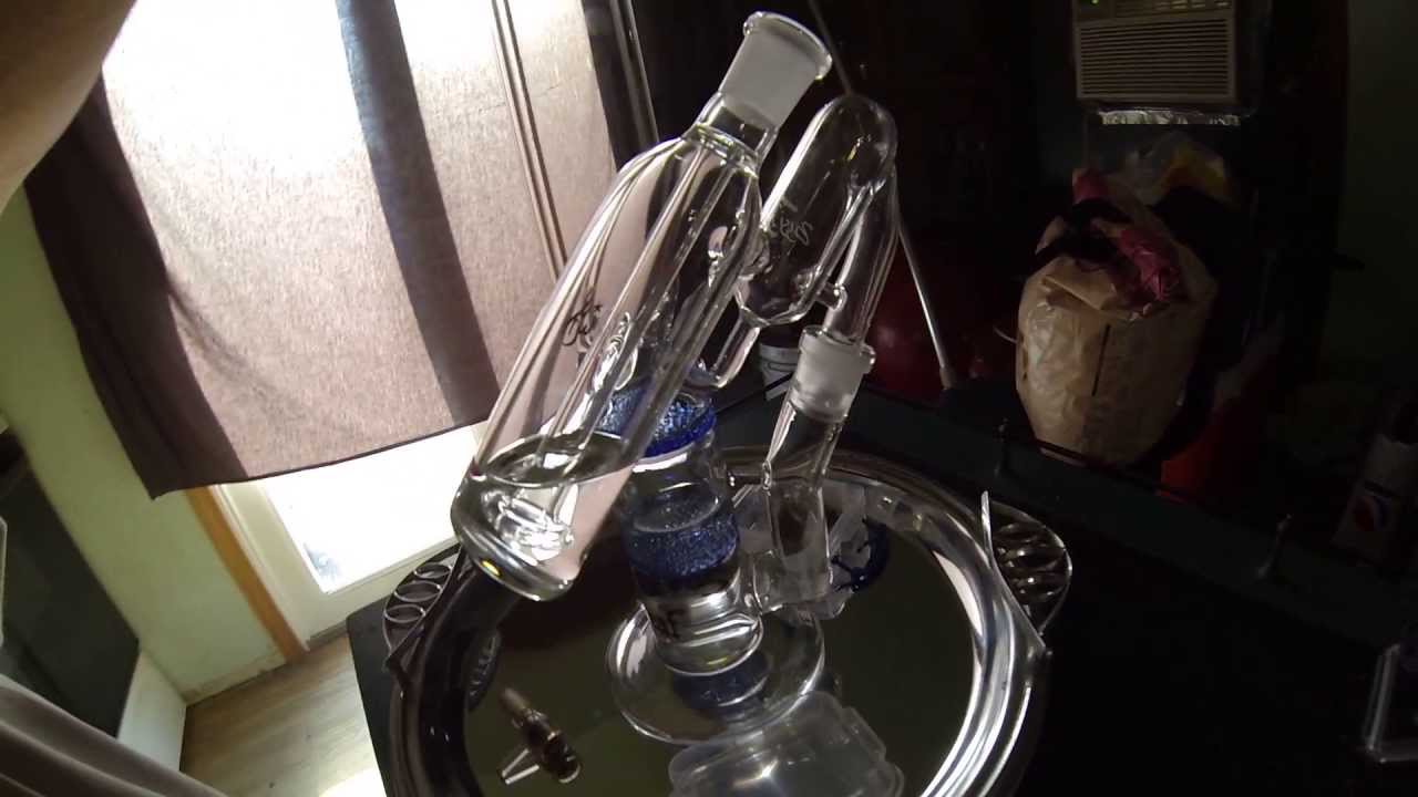 Blackleaf Double Honeycomb w/ Weedstar Double-chamber Showerhead ashcatcher