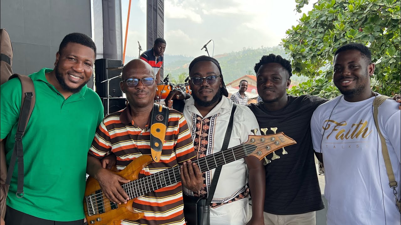 Legendary bass player Sammy Otoo #SoulWinners sound check session.