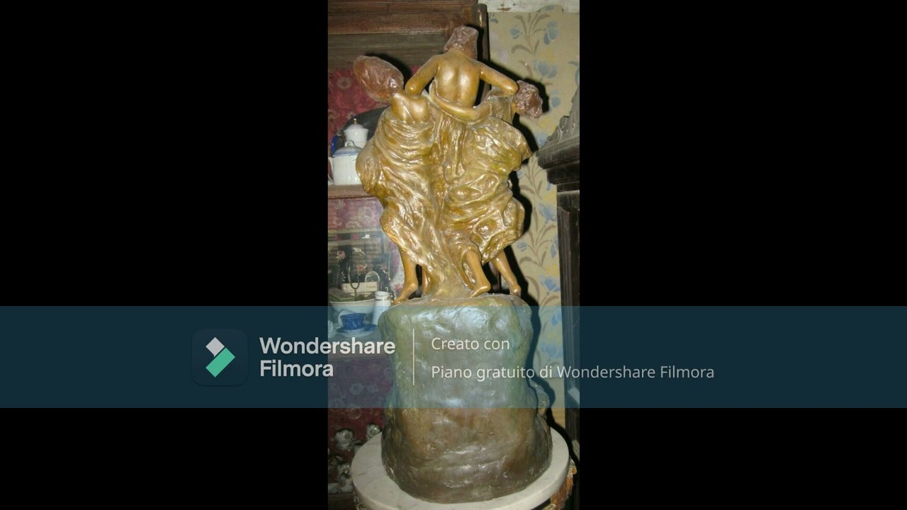 Le 3 Grazie -  Fontana Da Tavolo   in Ceramica Maiolica - dell '800