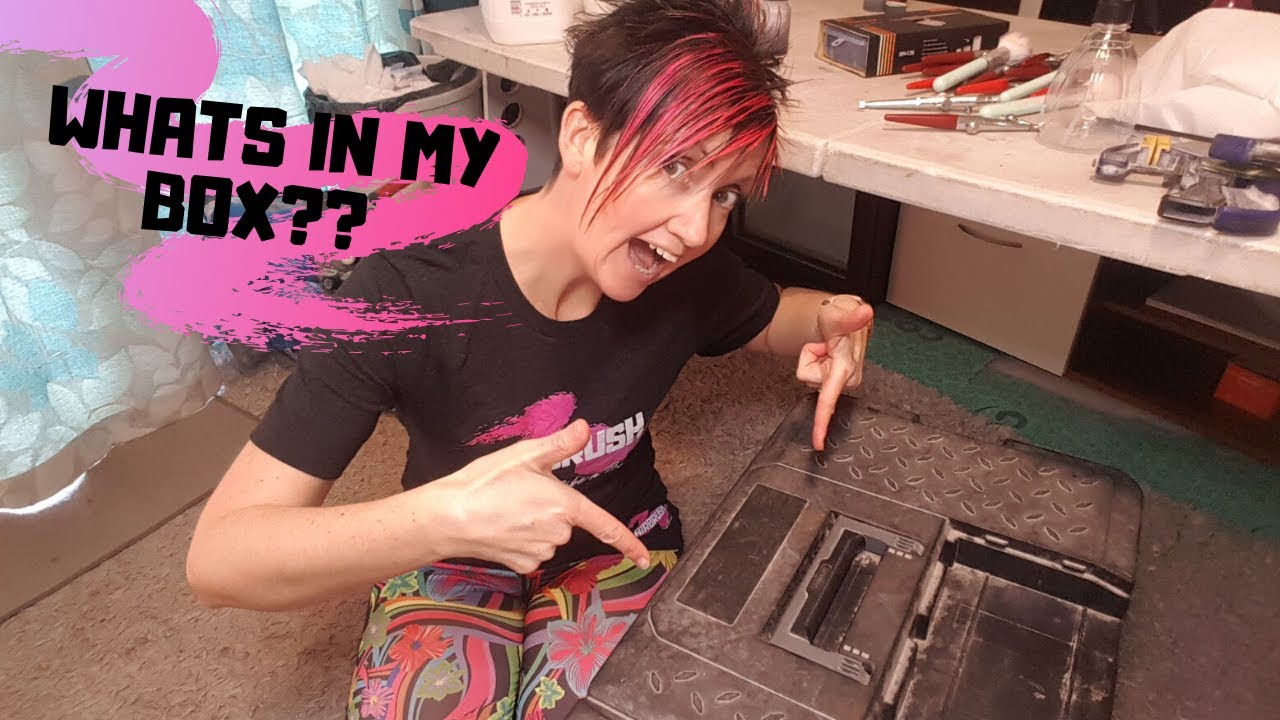 What's in my Airbrush Toolbox?