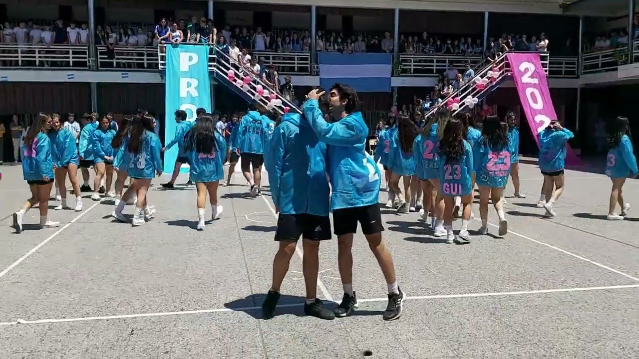 Presentación de Remera de la Promo 2023 Colegio Guillermina