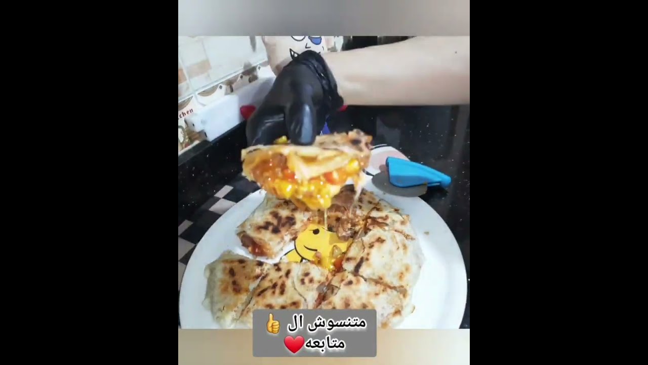 للسحور للعشاء بدون عجن وبأي حشوه خطيره #اكلات