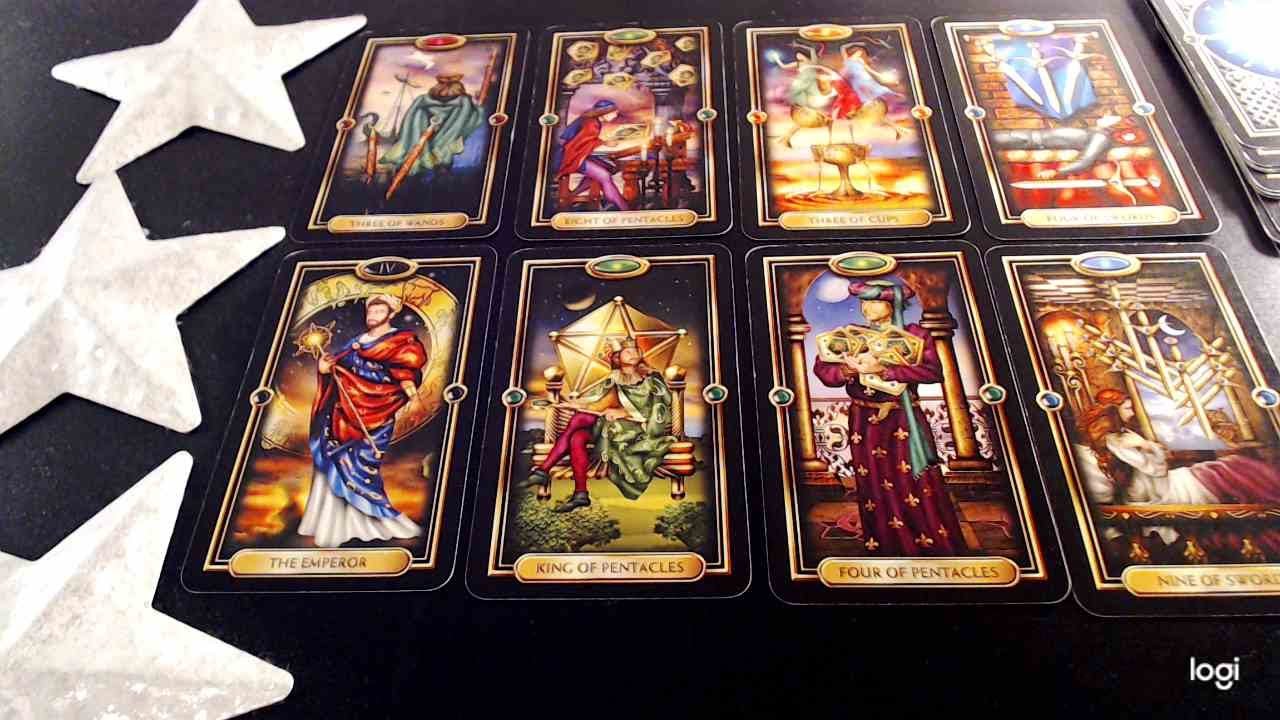 Aquarius 💖 Love & Money 💲 April 2021 Clairvoyant Psychic Tarot Reading 🔮