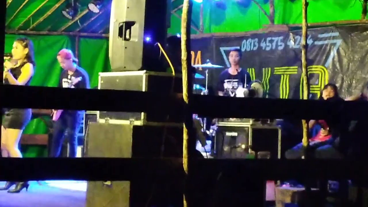 Kerja lembur cover Band Boss muda #coverlagudangdut #bosmuda#bandsambas