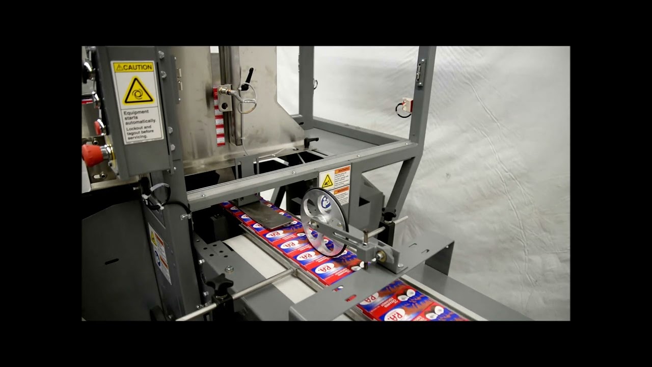 SP19 Semi-Auto Case Packer Running Cartons