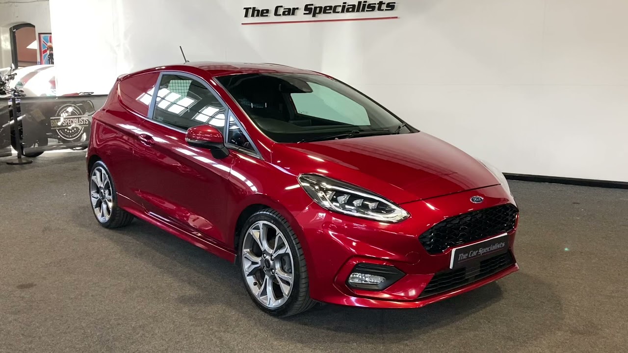 Ford Fiesta sport van HD Video