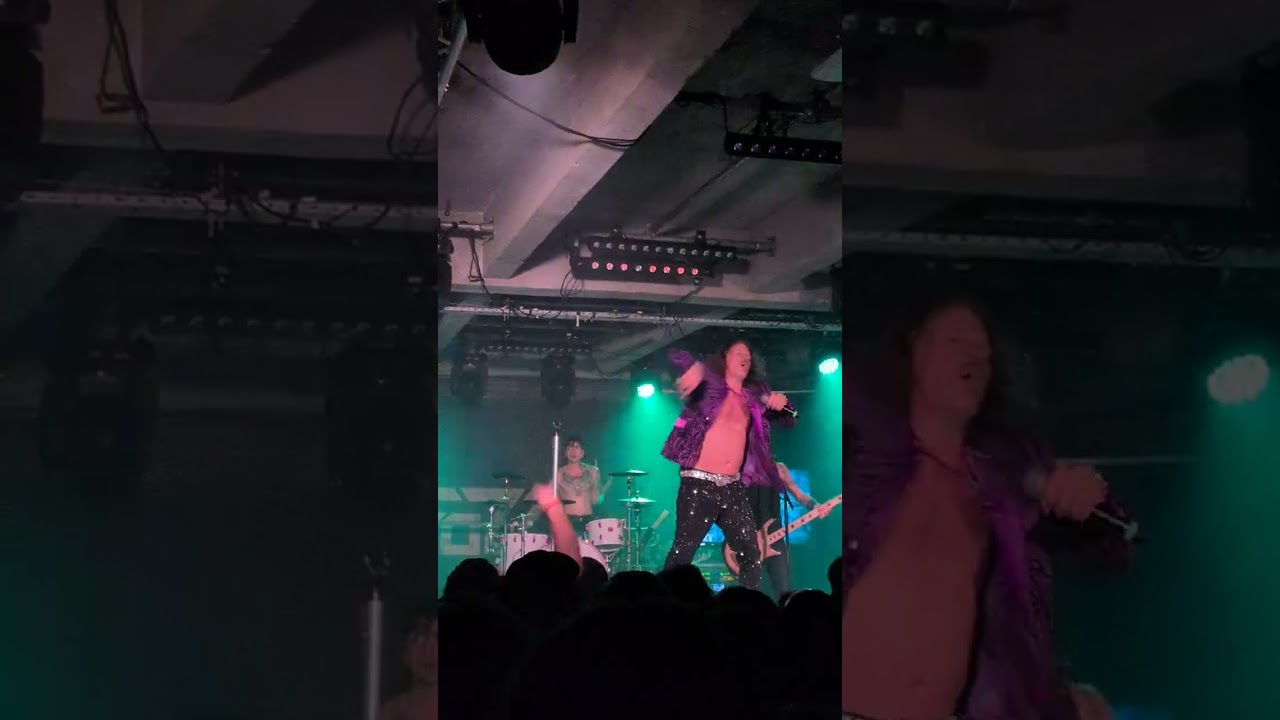 Fozzy - Do You Wanna Start A War