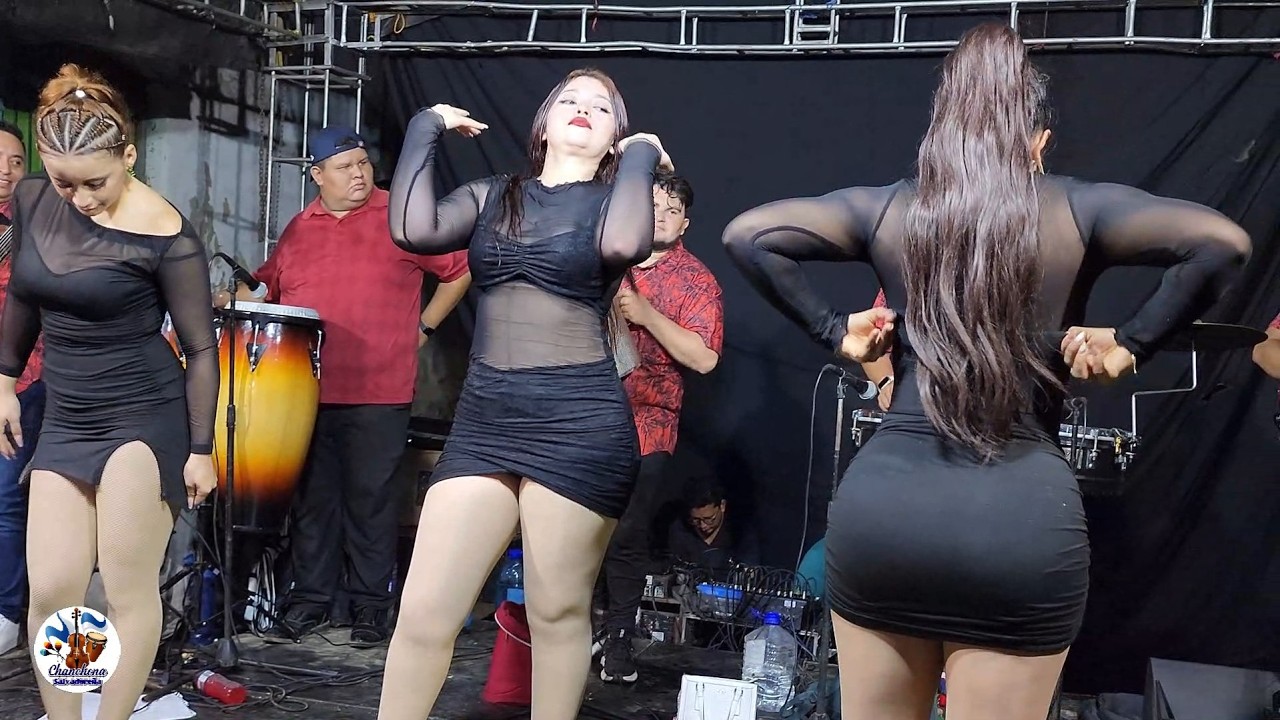 Mira como bailan estas Hermosas Campiranas - Ociel y su Chanchona