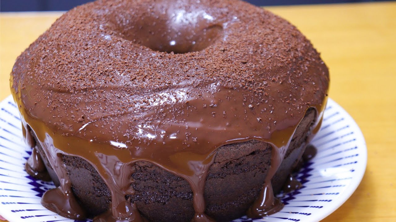 BOLO DE CHOCOLATE FÁCIL E RÁPIDO PARA QUALQUER HORA!