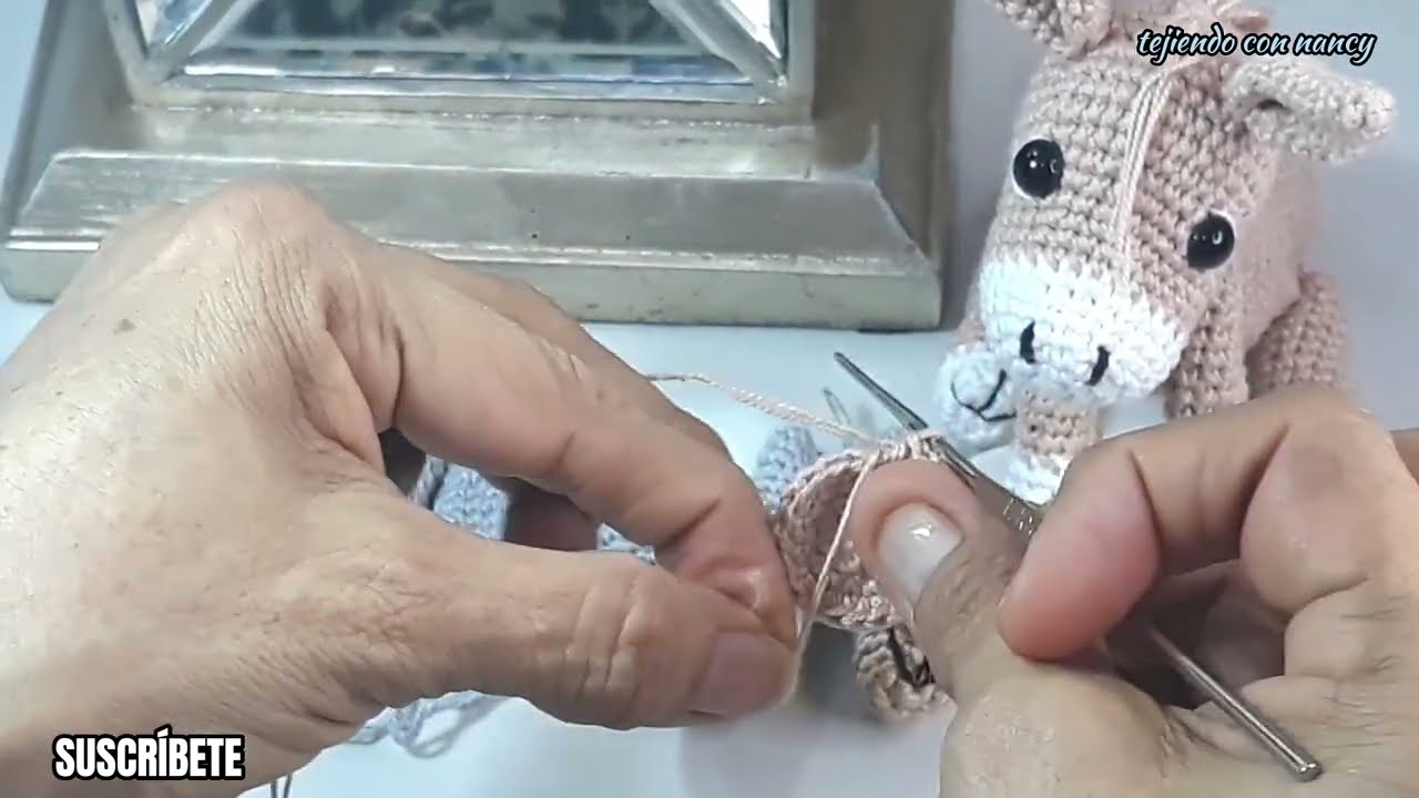 aquí les traigo este hermoso proyecto BURRITO a CROCHET 😍😍... AMIGURUMI !!!