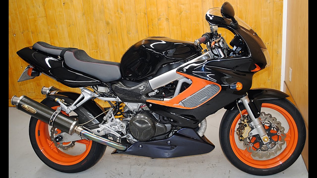 Honda VTR1000F(SC36) exhaust sound with Nojima titanium muffler ホンダＶＴＲ１０００Ｆ詳細及びノジマチタンマフラー排気音