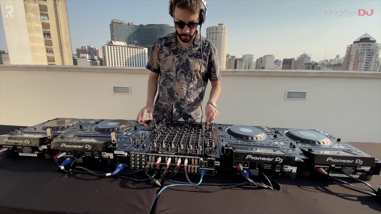 DJ Rafael Melo - Sunset Live at S&atilde;o Paulo Rooftop - 08.11.2020