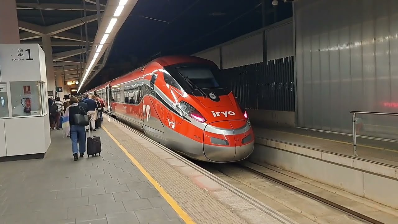 Riding first class on Spain's IRYO 6063 from Valencia to Madrid , excellent breakfast service