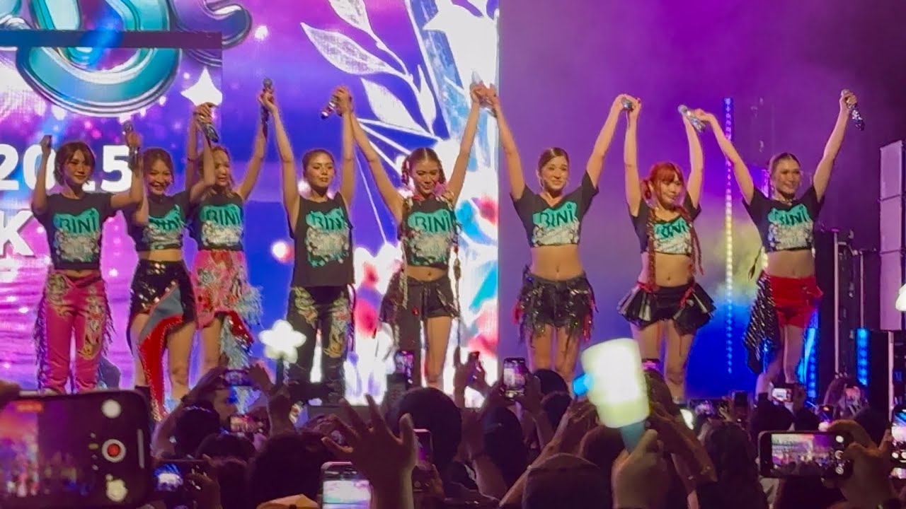 BINI ‘Na Na Na’ ‘Pantropiko’ encores & goodbye Biniverse World Tour 2025 live in New York 240531 4K