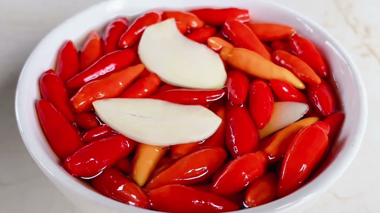 Công thức ớt ngâm nước mắm giòn thơm để được lâu