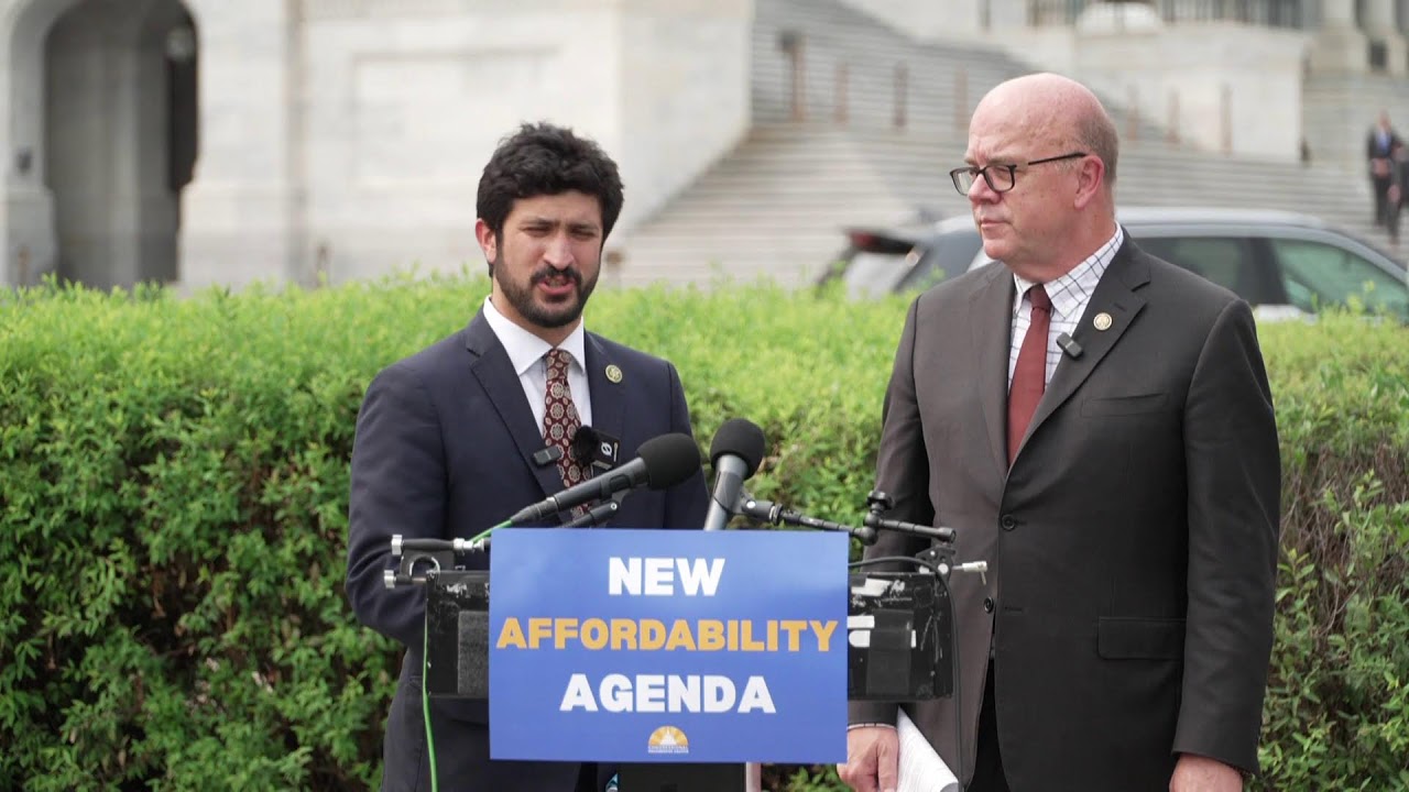🔴 LIVE: Congressmen Casar, McGovern Hold Press Conference on Food Affordability