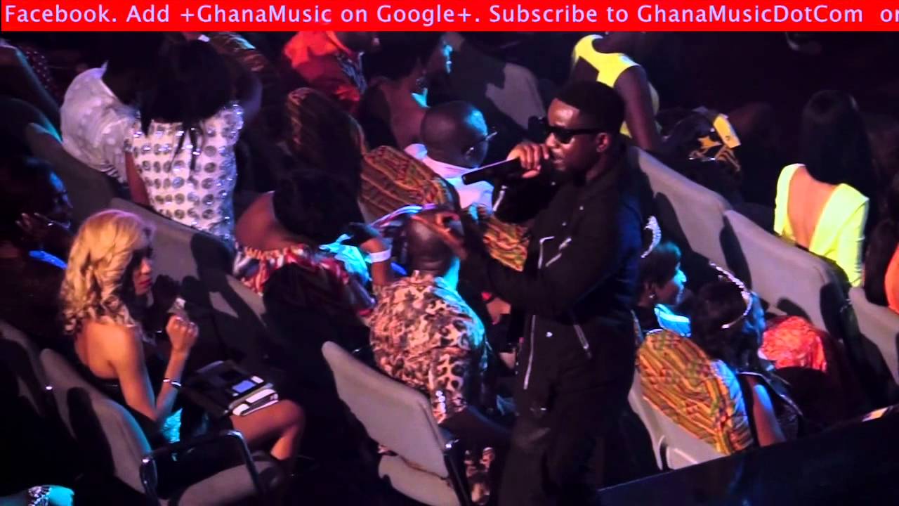 Sarkodie - Performing 'Down On One' at MTN 4Syte TV Music Video Awards 2013 | GhanaMusic.com Video