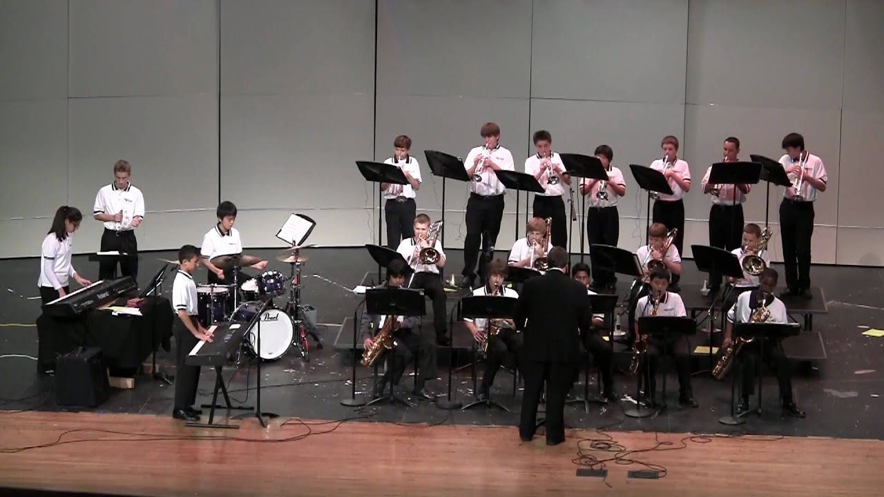 Fowler Middle School Jazz Band I performs 