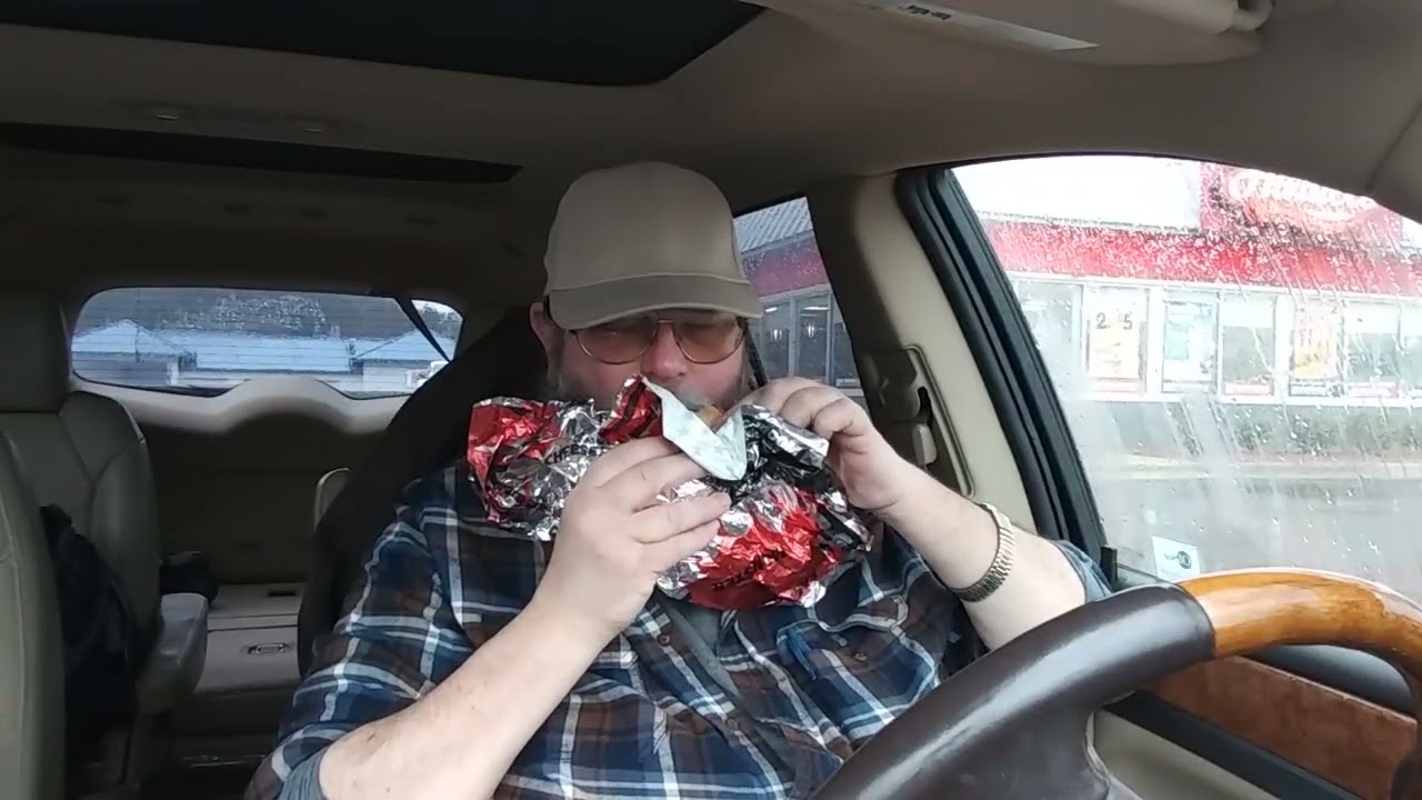 Burger Hunt: Heavy Eating at Hardee's 