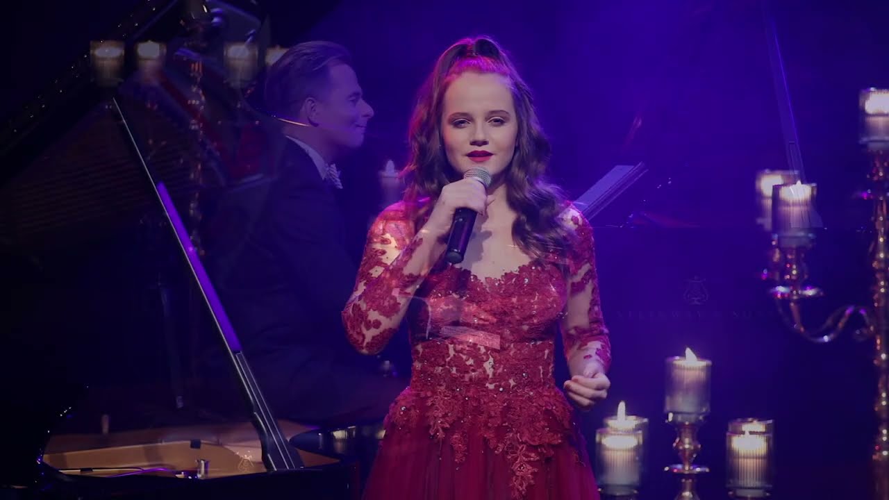Amira Willighagen - Caruso