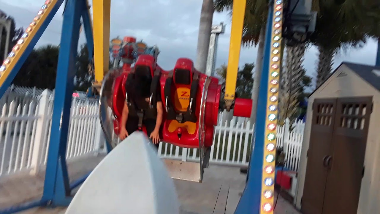 Weird Moser ride at Zoomers