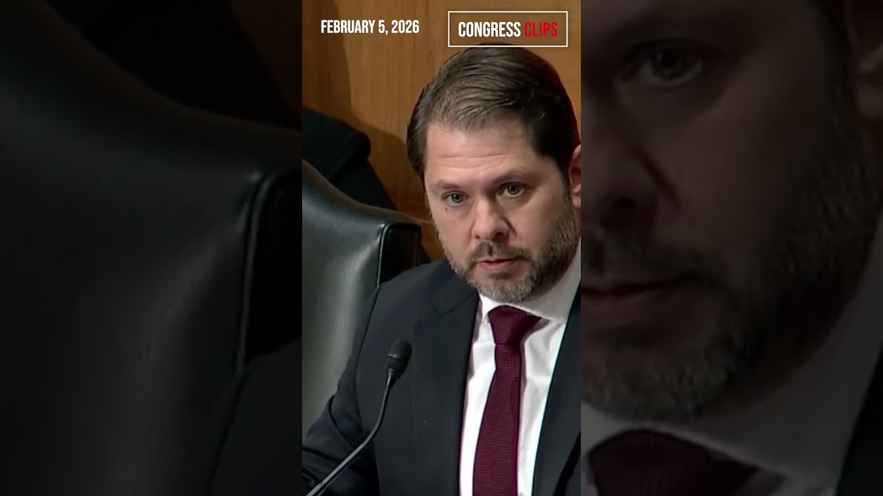 Сенатор Галлего допрашивает министра финансов Бессена по поводу иска Трампа к налоговой службе на...