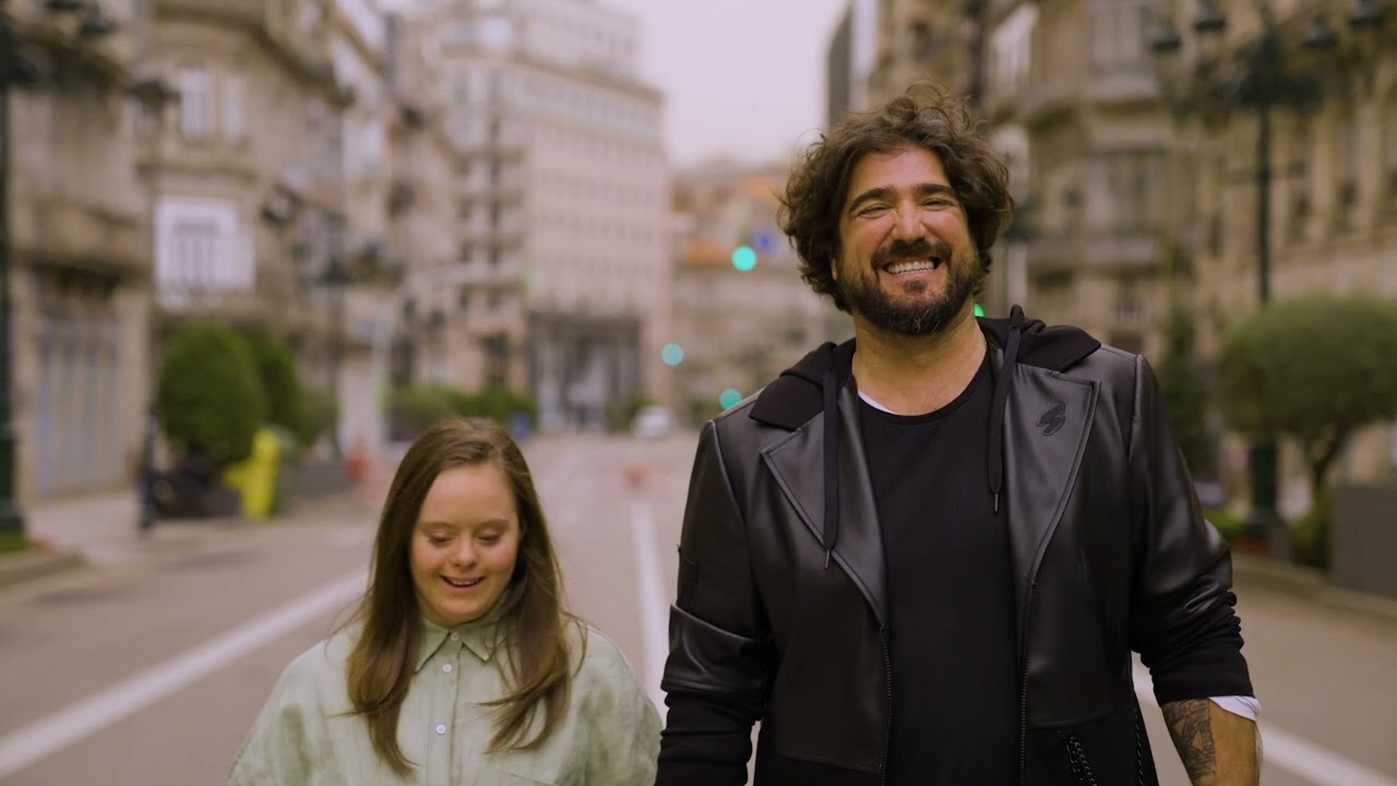 Chungo Pastel - PIEL (feat. Antonio Orozco)