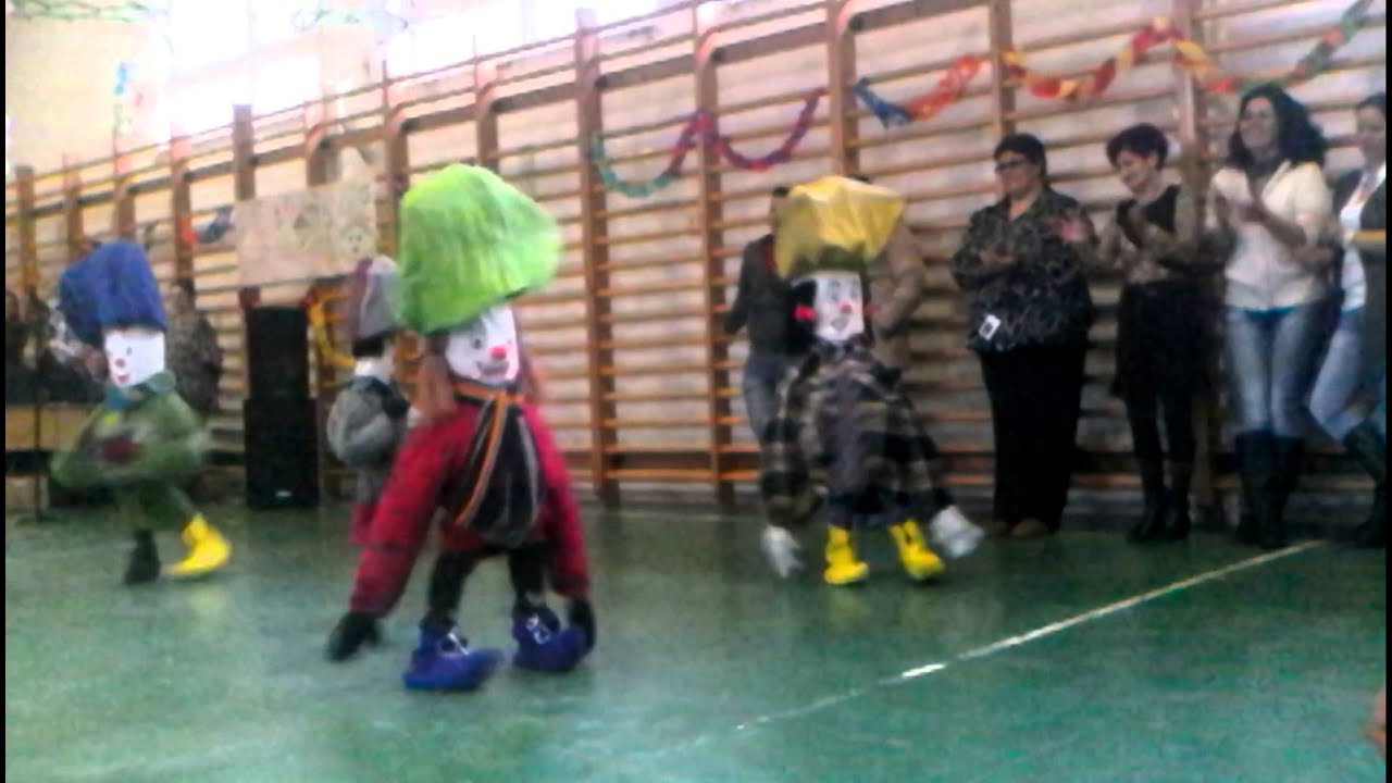 2015 farsang Nagyrozvágy .  Mini manók