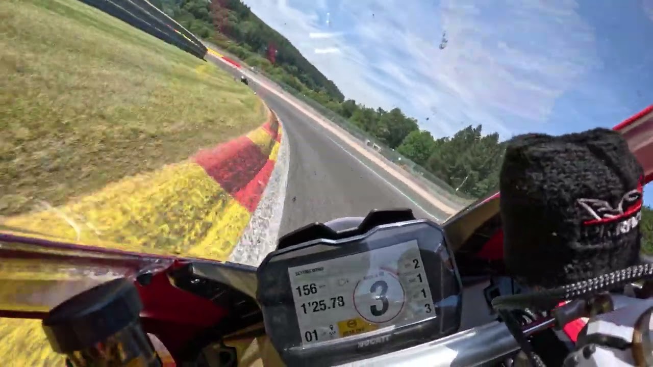 Spa Francorchamp Juillet 2024 BMC Panigale V4S Ducati