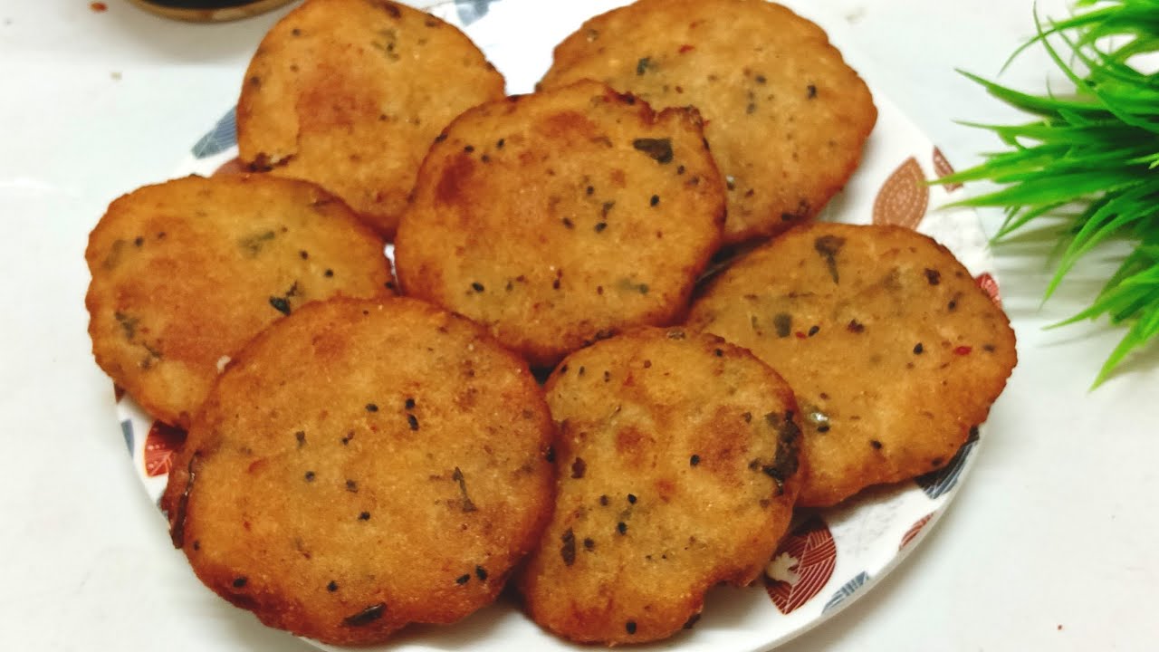 मूली और चावल के आटे से बनाये ये नया खस्ता नाश्ता जो खायेगा तारीफ करेगा | Murauri Recipe | Rice Flour