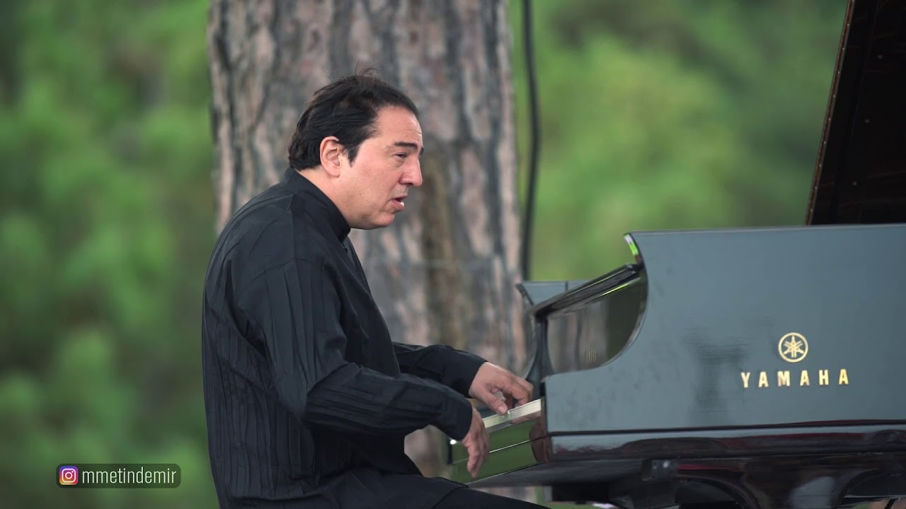 Fazıl SAY - Kazdağları konseri Erik Satie Gnossienne No1
