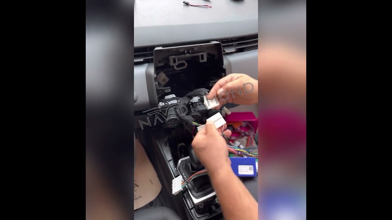 CLİO 5 TEYP SÖKÜMÜ ANDROİD MULTIMEDİA CARPLAY MONTAJ İŞLEMİ NAVIDIAMOND