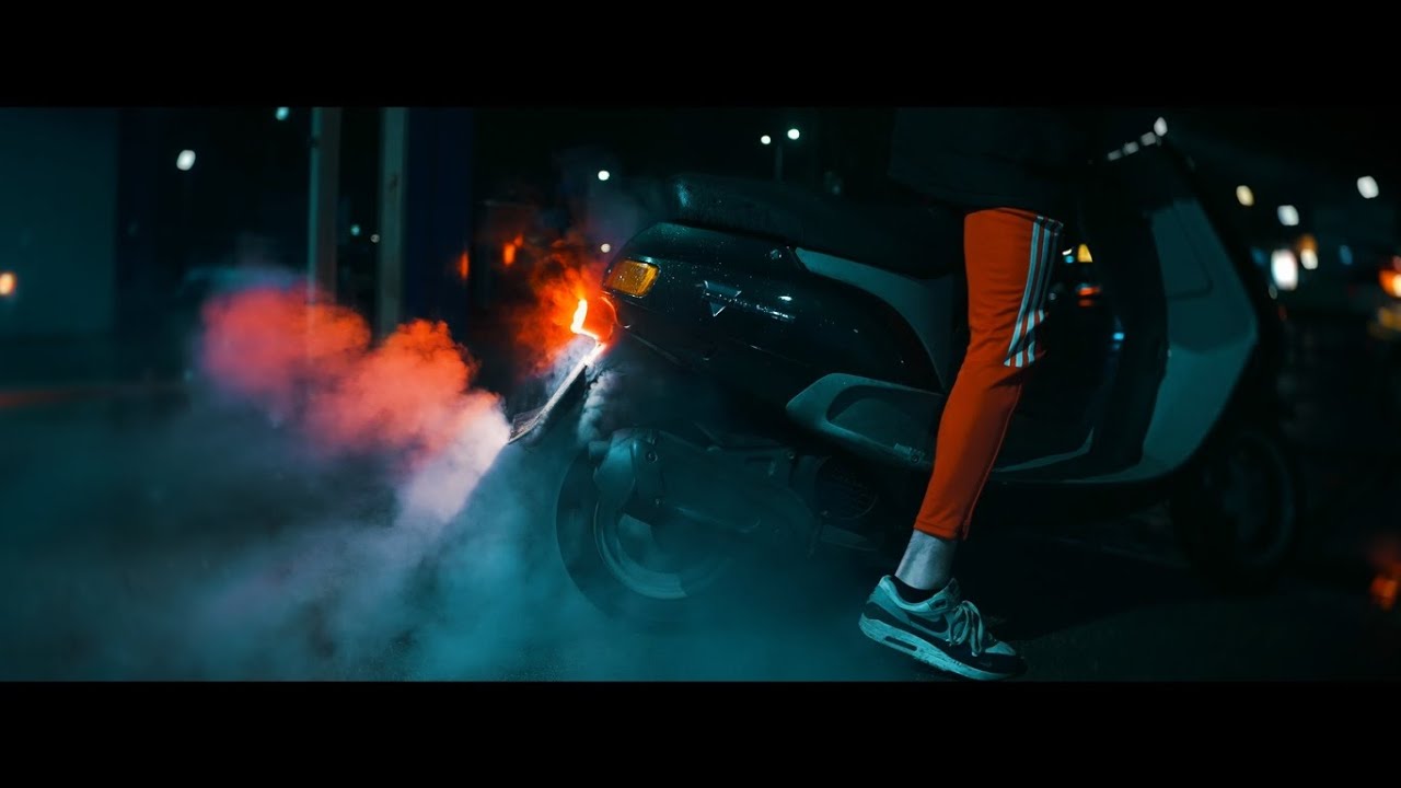 MORO - Ze Weten Niet | Prod. Emage (Official Video)