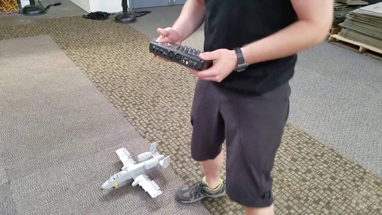 Испытательный полет Lego A-10 Warthog