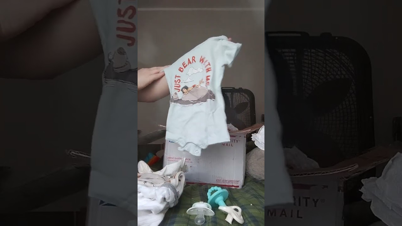 Box opening of silicone kolt by Helen Connors 