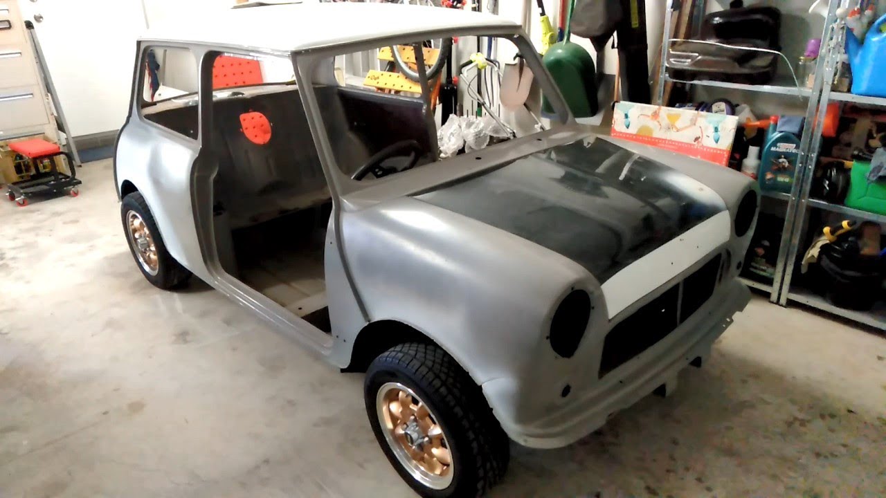 Morris Cooper S restoration - Intro and bonnet repaint EP001