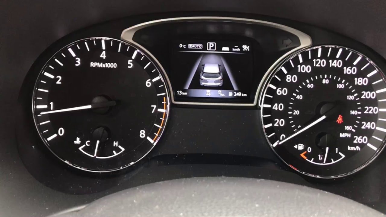 Доставка Nissan Pathfinder SL 2018 года