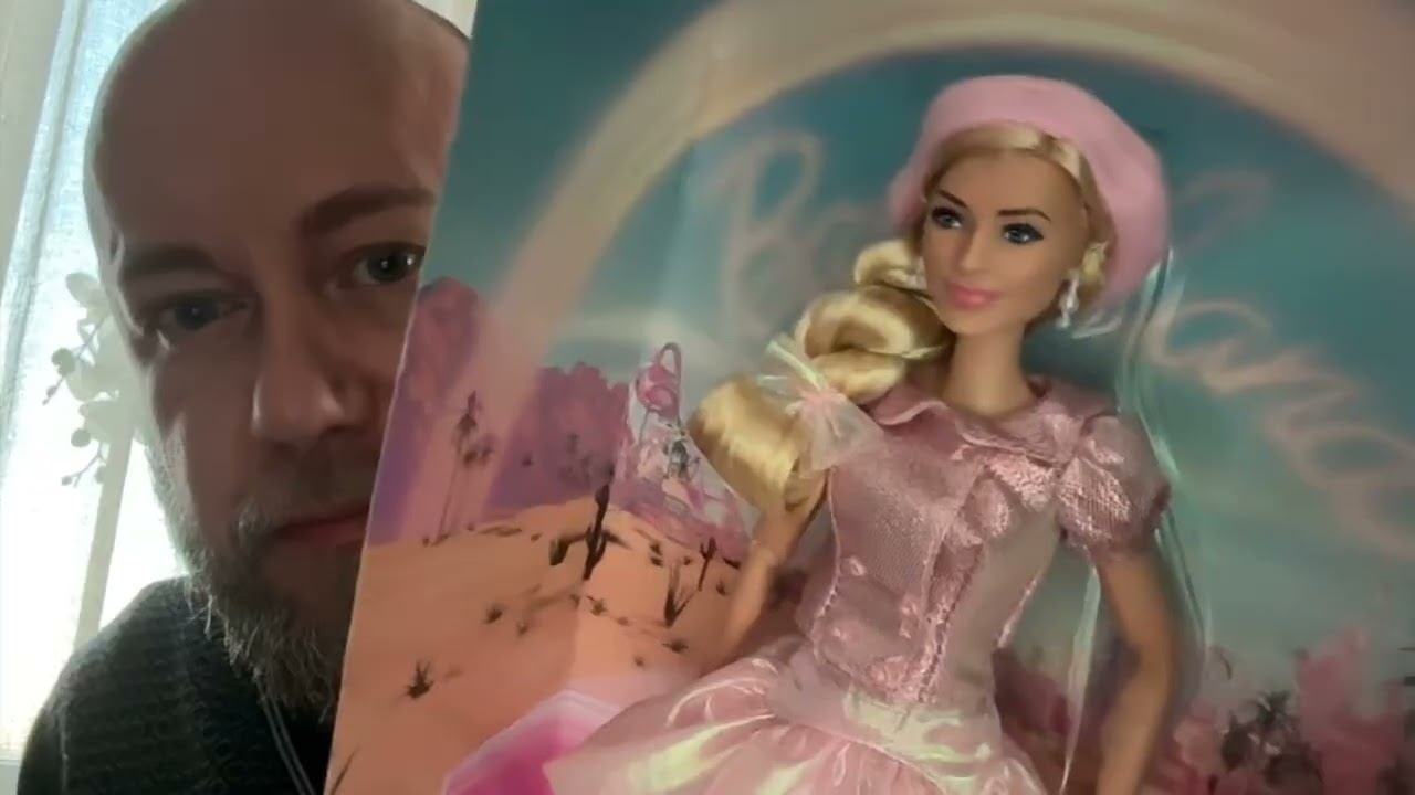 Barbie the Movie car scene Barbie & Ken