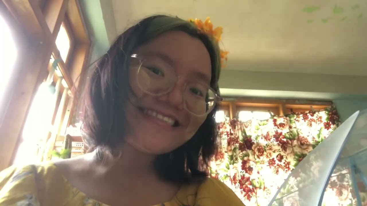 ASMR: Thingyun girl helps to get some water out of your ear #burmese #waterfestival