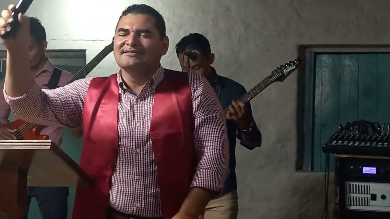 Jose Antonio Ruiz y Su grupo E Redil mix de Coros Norteño🎶