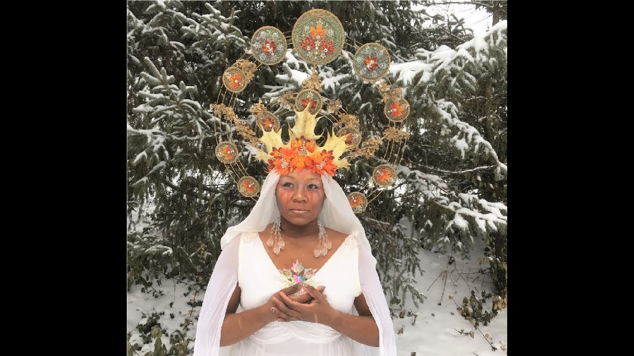 DIY Alphonse Mucha -inspired Headdress (part 1/2)