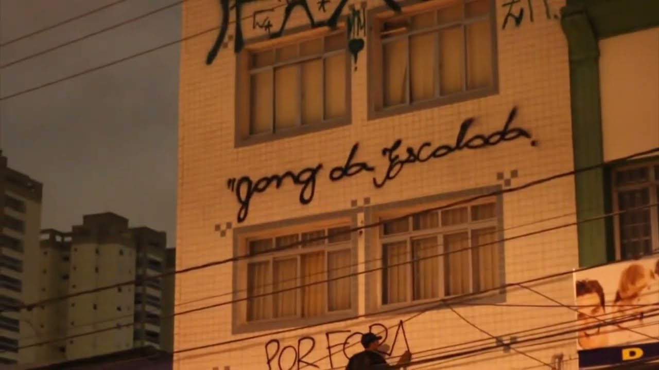 pixadores escalam sem proteção