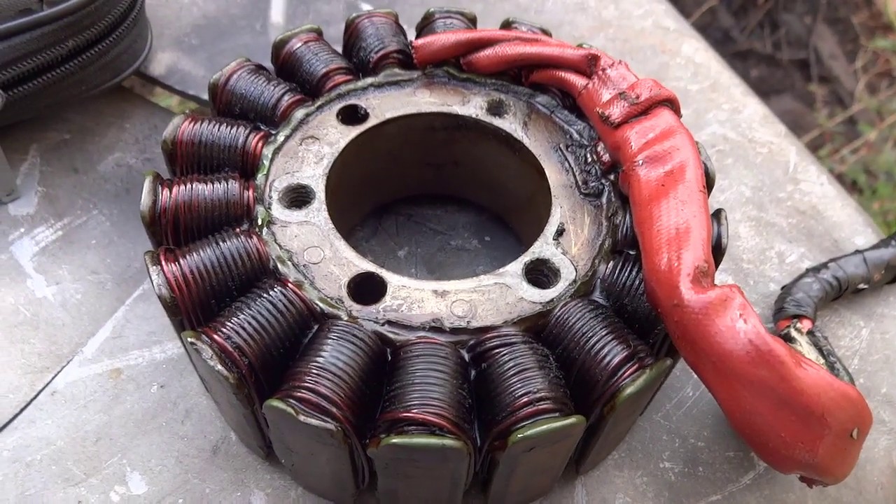Estator da  Triumph 955, enrolado com fio 19 awg, o certo é 18 awg 43 voltas cada bobina, triangulo.