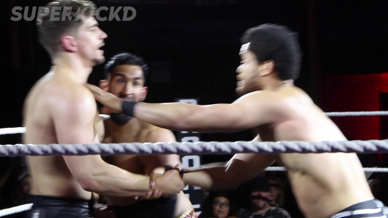 Psycho Mike  vs  Brent 