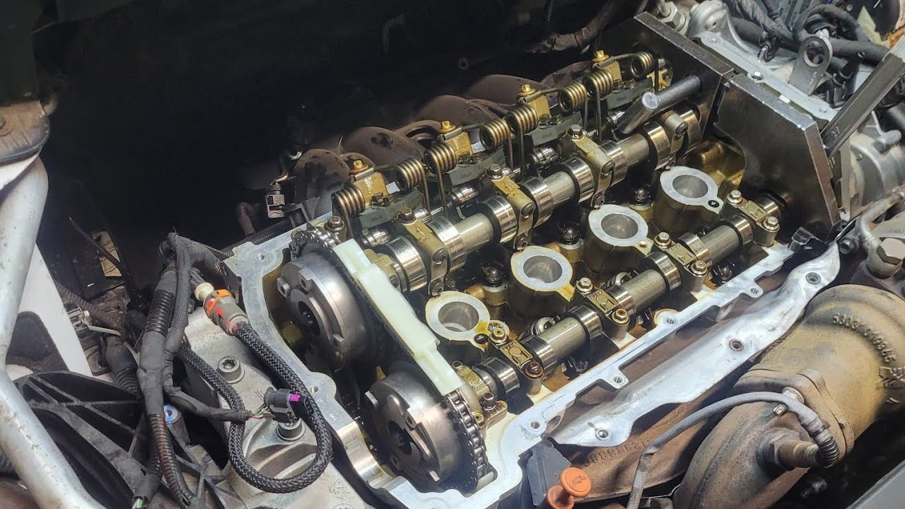 Jak wymienić rozrząd 1.6 THP Peugeot, Citroen. Metaliczny dźwięk, szuranie z okolic rozrządu.