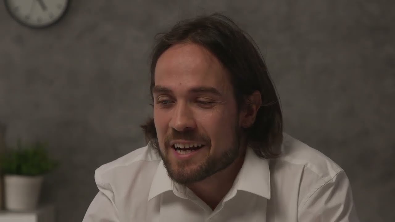 Escena-Emprendedores-Paul Ibarra