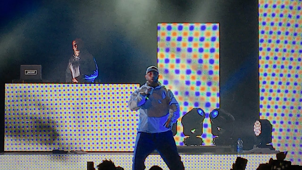 Nimo ft. Capo - Alles auf Kiki Tour - Bremen - 2018 (Live)