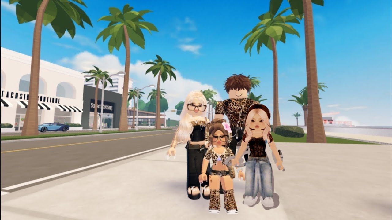 Moving to berry avenue!*METORS HIT BLOXBURG*WITH@ashplayz200@bluestacks7381